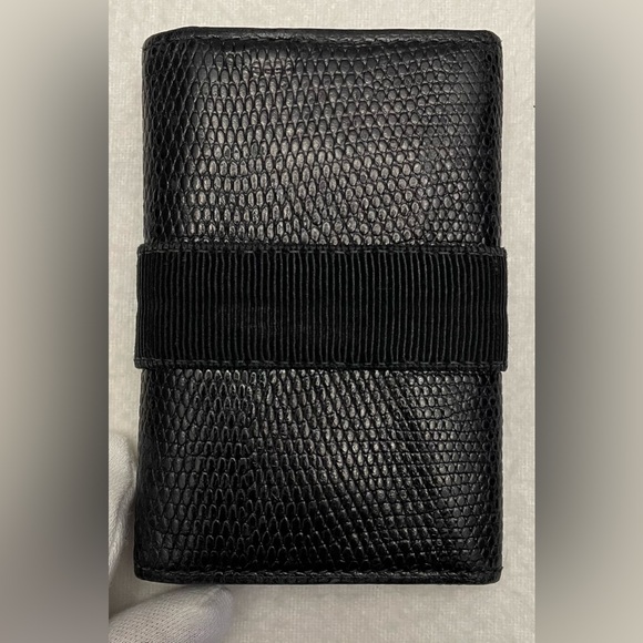 Salvatore Ferragamo Authentic Vintage Textured Black Key Holder - Picture 3 of 13